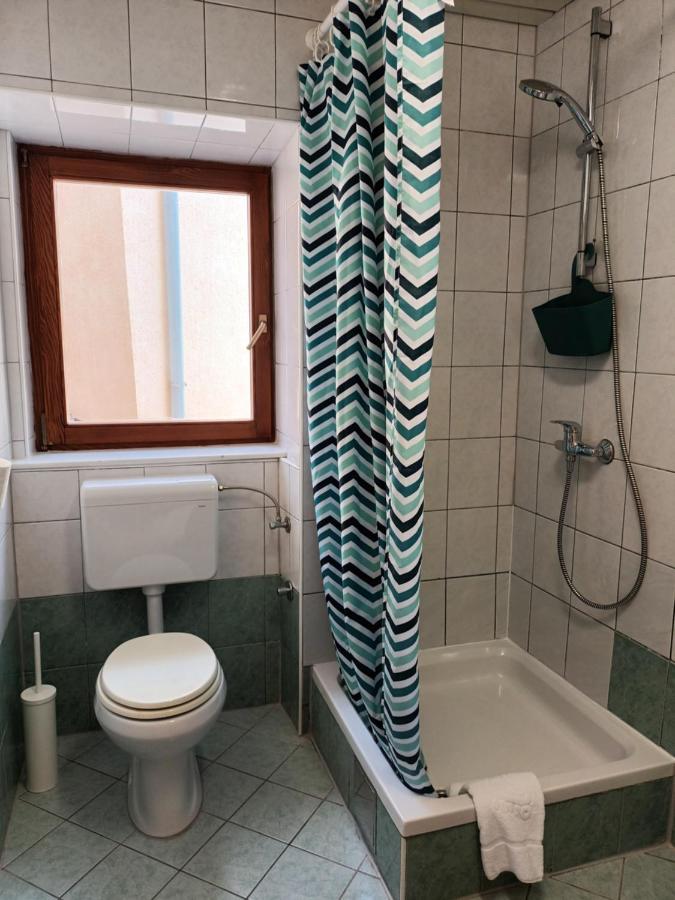 Apartments Dorcic Baska  Bagian luar foto
